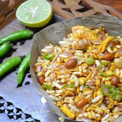 A picture of Jhaal muri.