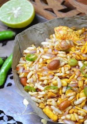 A picture of Jhaal muri.