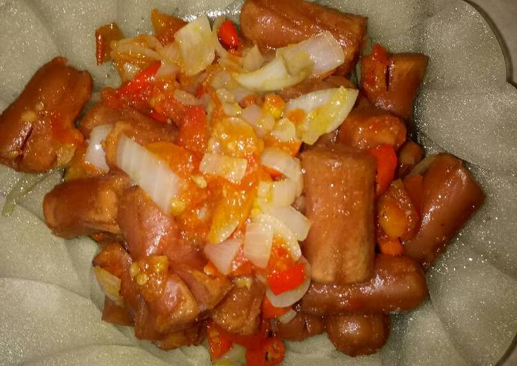 Sosis goreng asam manis pedas