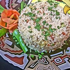 A picture of Chinese pulao.