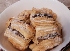 Ízőrző hájastészta diós, mákos, házi szilvalekváros recept fotója