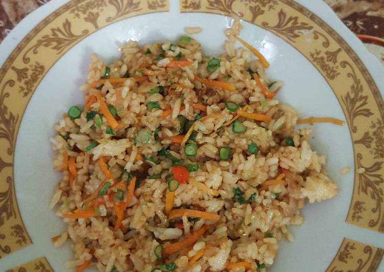 Resep Nasgor warnawarni oleh Wandarizky - Cookpad