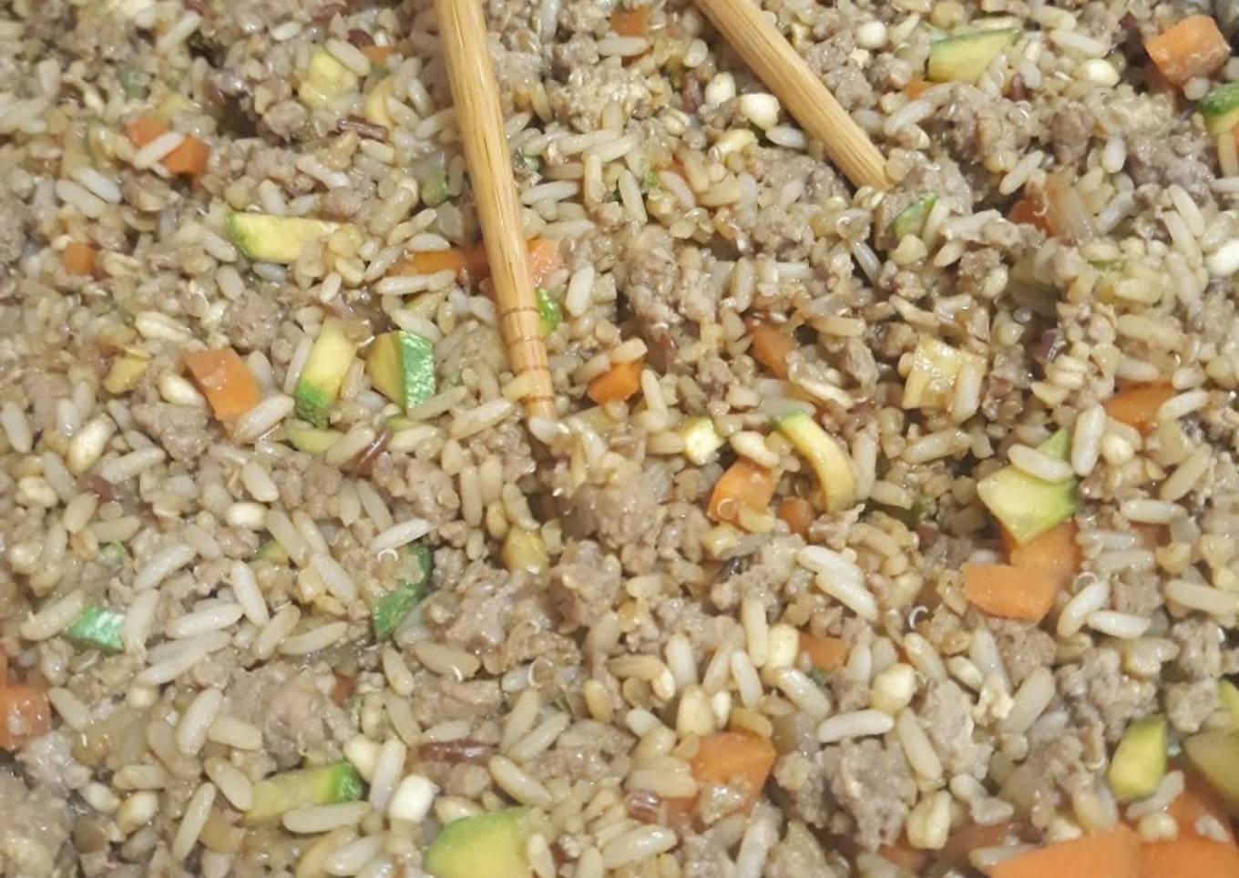 Yakimeshi mixto