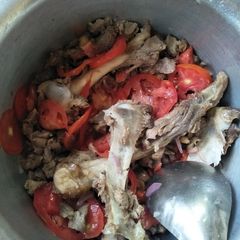 A picture of Wet fry mutton.