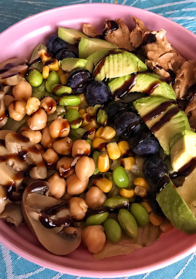 Una foto de Poke Bowl de Heüra 🥗
