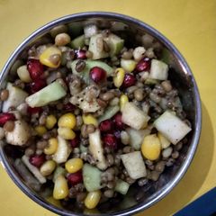 A picture of Moong dal chat.