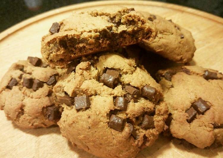 Easiest Way to Prepare Speedy Vegan Chocolate Chip Cookies