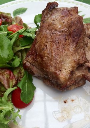 Una foto de Rack corto de cordero al horno