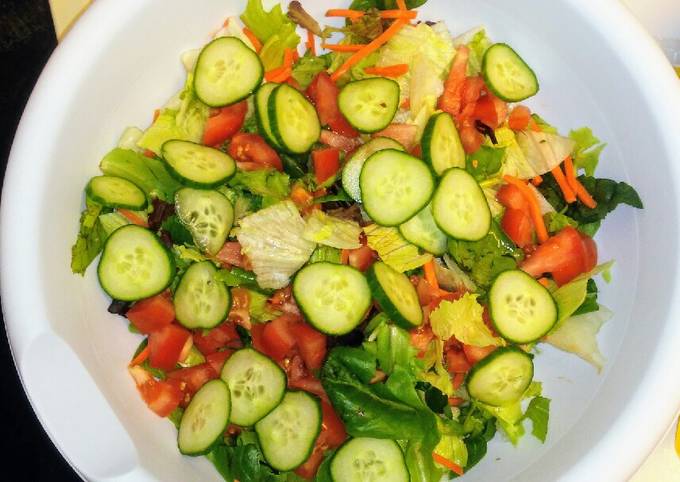 Step-by-Step Guide to Make Super Quick Homemade Simple Salad
