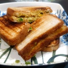 Grilled veg sandwich A picture of Grilled veg sandwich.