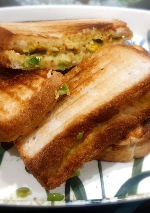 A picture of Grilled veg sandwich.