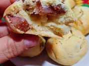 Una foto de pan de salame