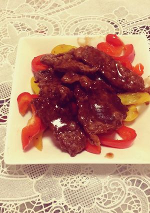 Hình của món Bò sốt tiêu đen.