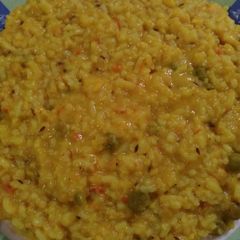 A picture of Khichdi.