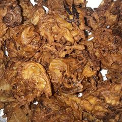 A picture of Lacha pakoray.