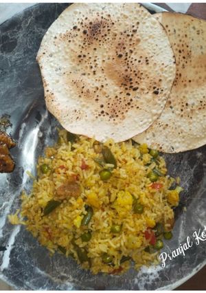 A picture of Vegetables Pulao.