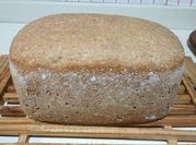 Una foto de pan integral masa madre panificadora