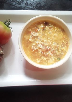 ডিম টমেটো স্যুপ(Egg tomato soup recipe in Bengali) রেসিপির প্রধান ছবি