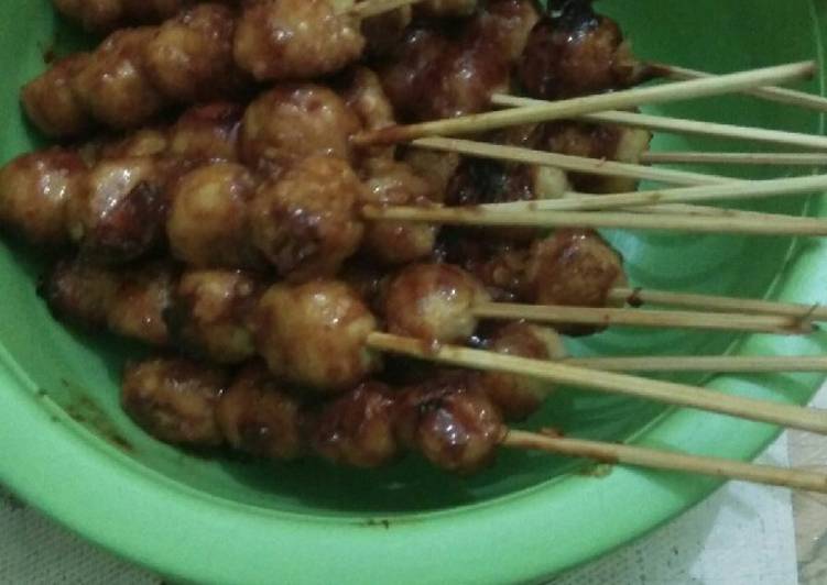 Cara Membuat Pentol bakar / bakso bakar ala dedek vera 😂 Lezat