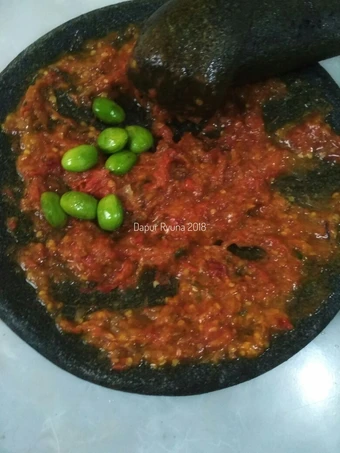 Cara Gampang Menyiapkan Resep Sambal Terasi Goreng Pete yang Uenak Anti Ribet, Sempurna