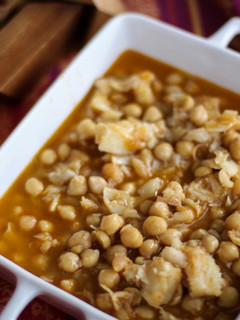 Una foto de Garbanzos con bacalao