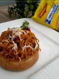 "Schezwan Maggi with Baked Bread Bowl"