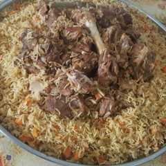 A picture of مندي لحم.