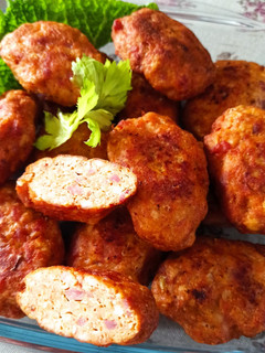 Csirkemell lepény, húsos kolozsvári szalonnával recept fotója