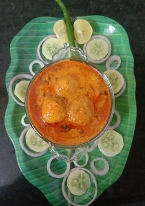 A picture of Dum Aloo.