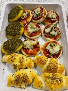 صورة لوصفة معجنات مشكله بعجينه قطنه 🌙😍😋