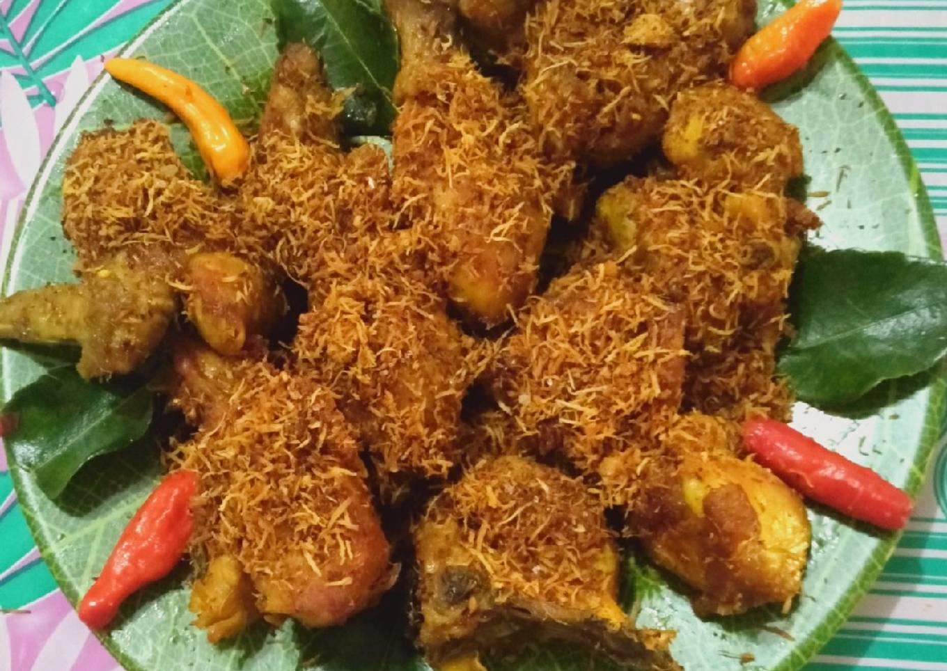 Ayam Goreng Serundeng