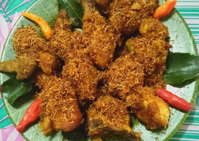 Ayam Goreng Serundeng