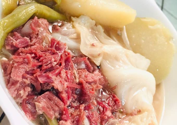 Corned Beef and Veggies in Broth : Modern Nilaga Soup - Canned Goods Leveled Up #lockdown