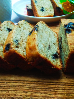 A picture of Wheat flour banana bread.