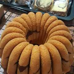 A picture of Marmer cake (All in one methode).