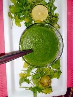 आंवले की चटनी (amle ki chutney recipe in Hindi) रेसिपी मुख्य फोटो