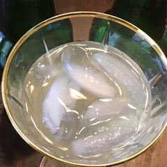 A picture of California Farm Ginger Ale.