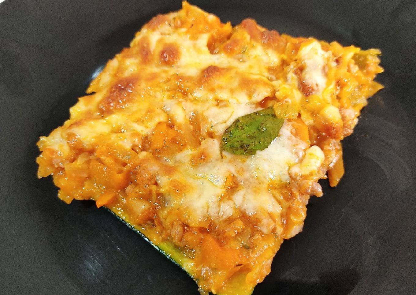 Calabacín relleno de carne