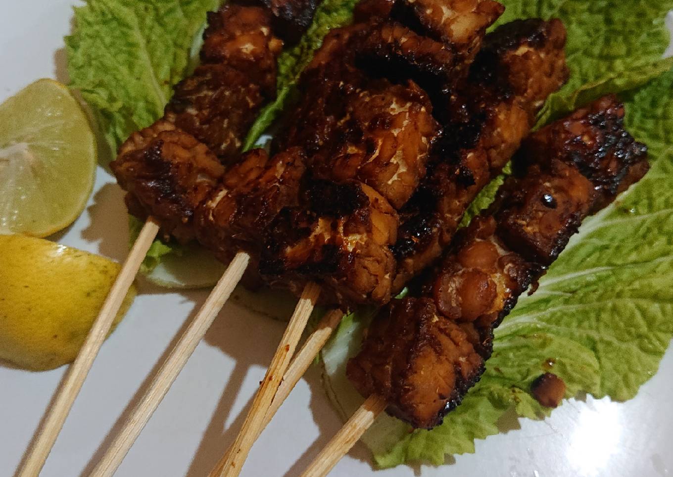 24. Sate Tempe