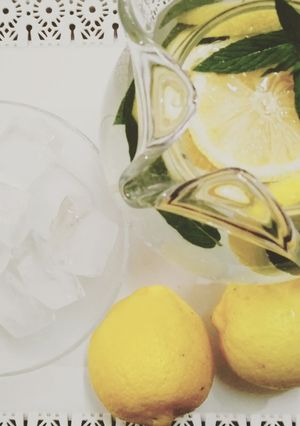 Una foto de Agua limonada