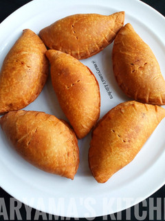 A picture of Fried meatpie.