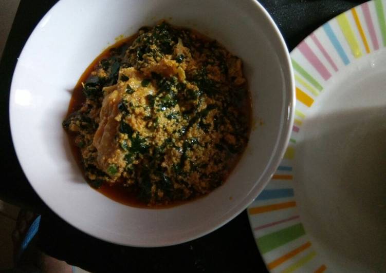 How to Prepare Recipe of Chicken Egusi Soup