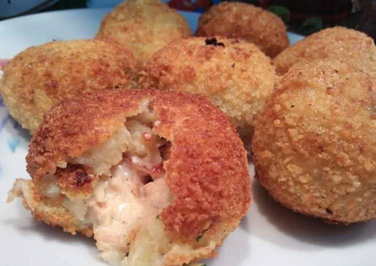 Recipe of Ultimate Cheese Balls #CookoadApp #CookpadRamadan #iftarwithhuma