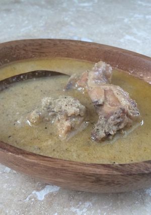 A picture of Kolhapuri Pandhra Rassa Recipe.