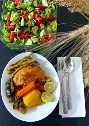 عکسی از دستور خوراک مرغ با سبزیجات