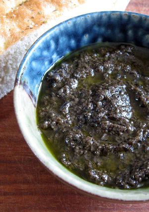 A picture of Tapenade (Olives & Capers Paste).