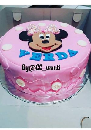 Foto resep #151. Kue ultah MINNIE MOUSE, FONDANT