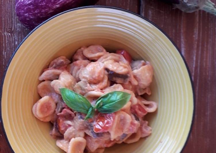 Orecchiette melanzane e ricotta