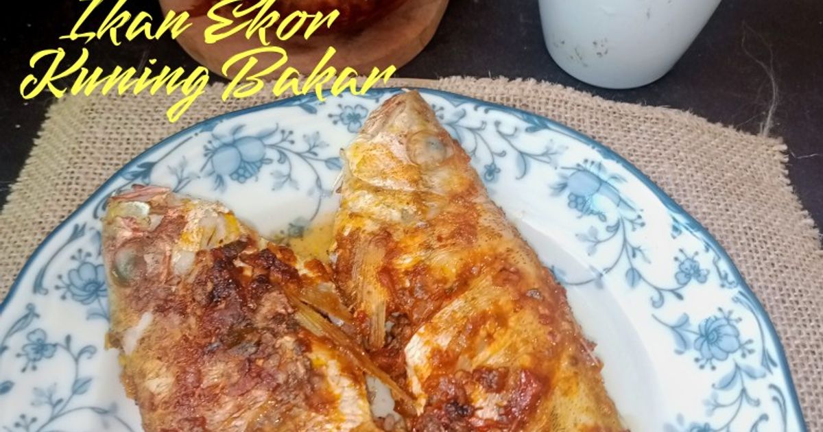 Ikan Ekor Kuning Bakar