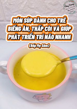 Hình của món Súp Bí Đỏ Óc Chó.